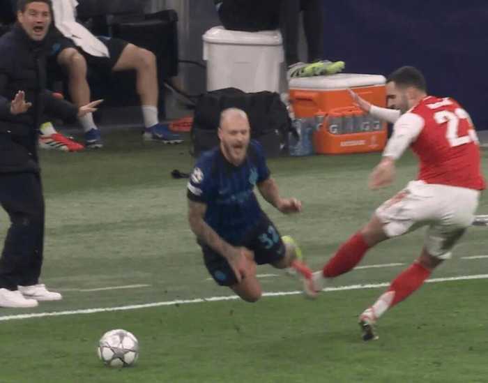 梅里诺欧冠累计3黄，末轮停赛缺席阿森纳战阿拉木图