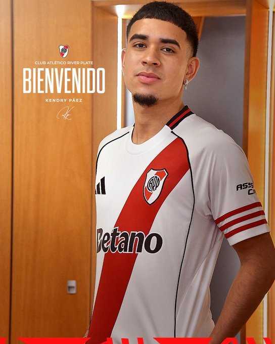 派斯租借加盟河床，今年剩余时间效力该队